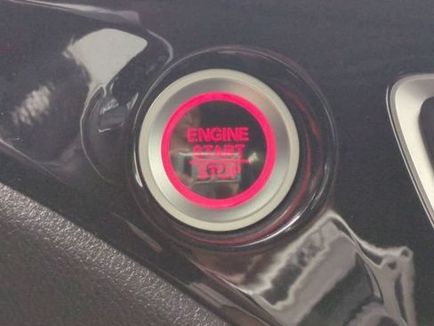 Used 2017 Honda Pilot Elite image 37