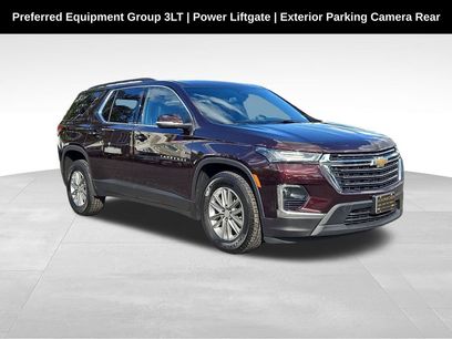 Used 2023 Chevrolet Traverse LT