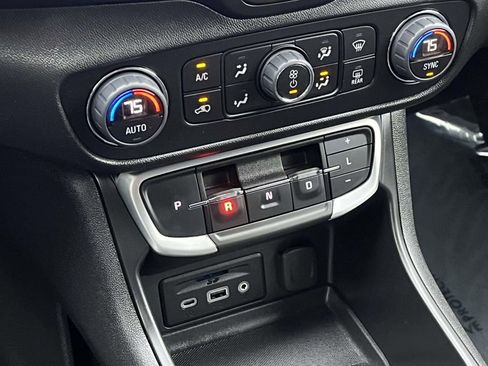 Certified 2023 GMC Terrain SLT w/ Elevation Edition image 27