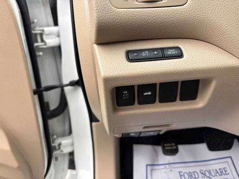 Used 2014 Nissan Altima 2.5 S w/ Sport Value Package image 17