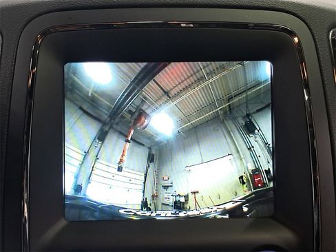 Used 2018 Dodge Durango R/T image 25