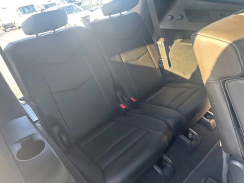 Used 2021 Cadillac XT6 Premium Luxury AWD/4WD image 43