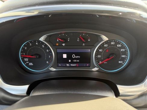 Used 2020 Chevrolet Traverse LT w/ LT Premium Package image 27