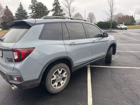 Used 2022 Honda Passport TrailSport image 14