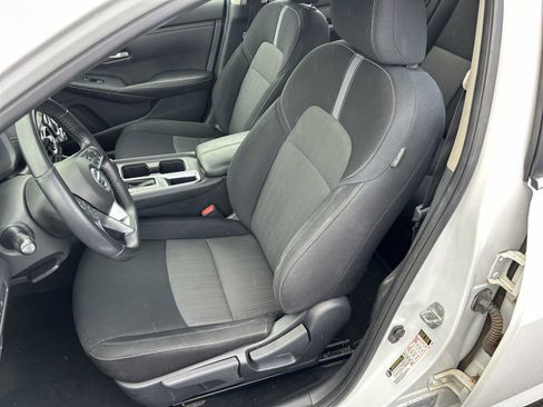 Used 2021 Nissan Sentra SV FWD image 13