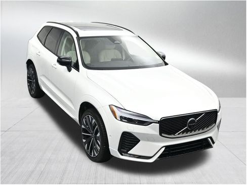 New 2026 Volvo XC60 B5 Ultra w/ Protection Package Premier AWD/4WD image 19