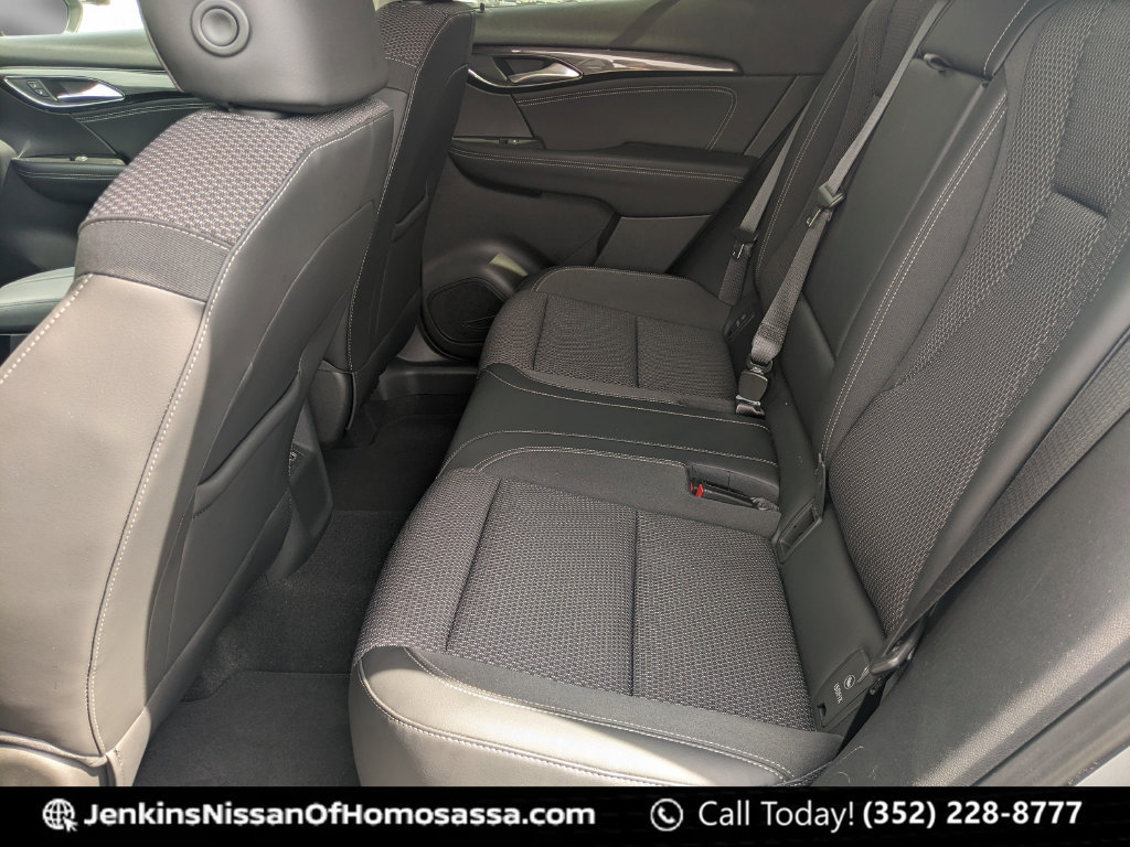 Used 2023 Buick Envision Preferred FWD image 31