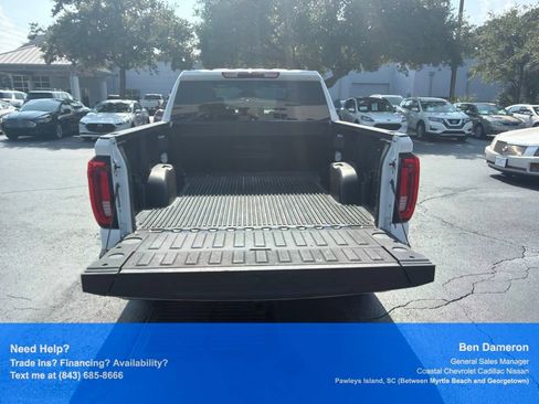 Used 2025 GMC Sierra 1500 SLT RWD image 8