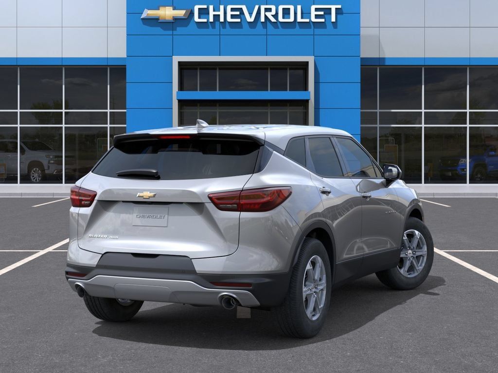 New 2026 Chevrolet Blazer LT AWD/4WD image 4