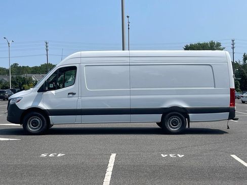 New 2026 Mercedes-Benz Sprinter 2500 image 2