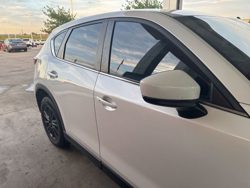 Used 2020 MAZDA CX-5 Touring image 21