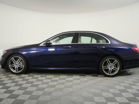 Used 2018 Mercedes-Benz E 300 image 6