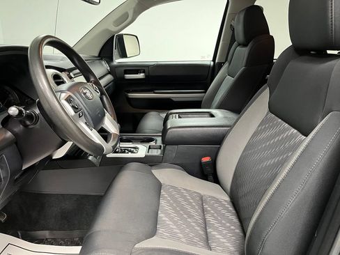 Used 2018 Toyota Tundra SR5 AWD/4WD image 21