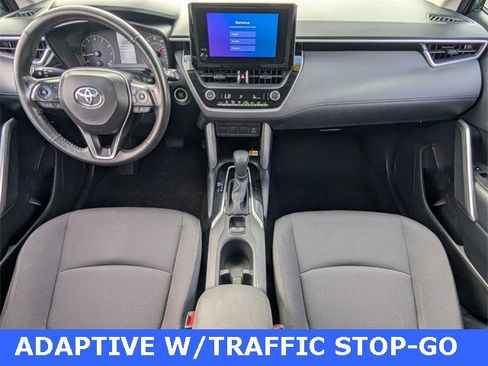 Used 2023 Toyota Corolla Cross LE image 8