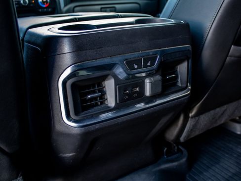 Used 2020 GMC Sierra 1500 SLT image 23