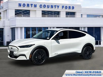 New 2025 Ford Mustang Mach-E Select w/ Comfort Package Lite