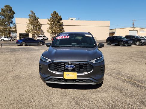 Certified 2024 Ford Escape ST-Line image 2