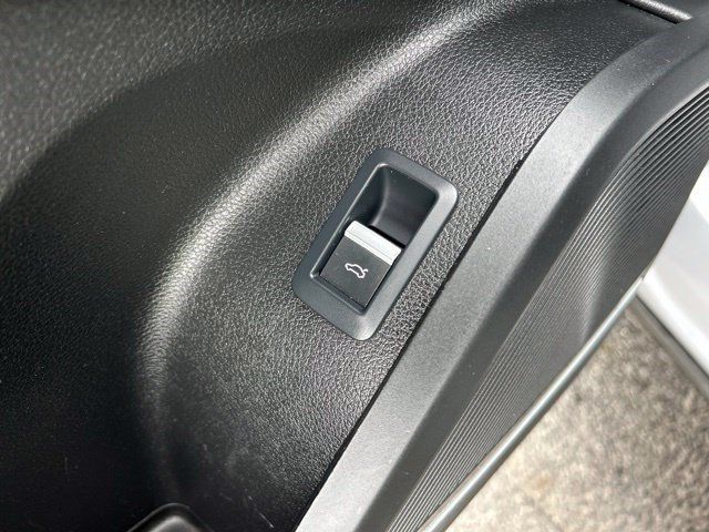 Used 2024 Audi Q5 2.0T Premium Plus AWD/4WD image 12