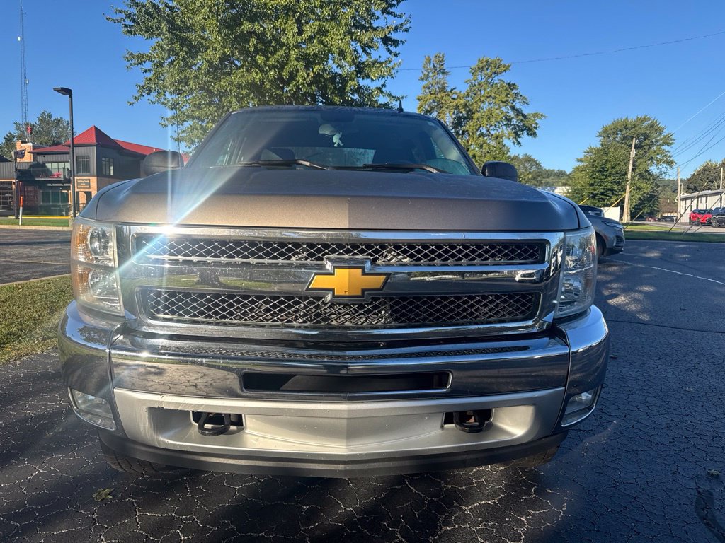 Used 2012 Chevrolet Silverado 1500 LT w/ All-Star Edition AWD/4WD image 2