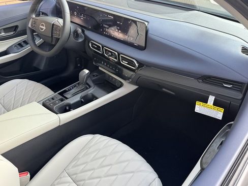New 2026 Nissan Sentra SL w/ Floor Mat Package FWD image 9