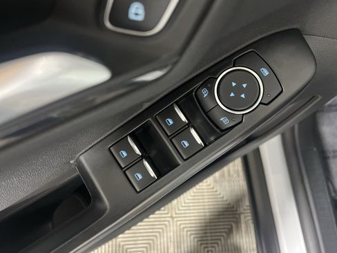 Used 2025 Ford Escape ST-Line w/ Equipment Group 301A image 15