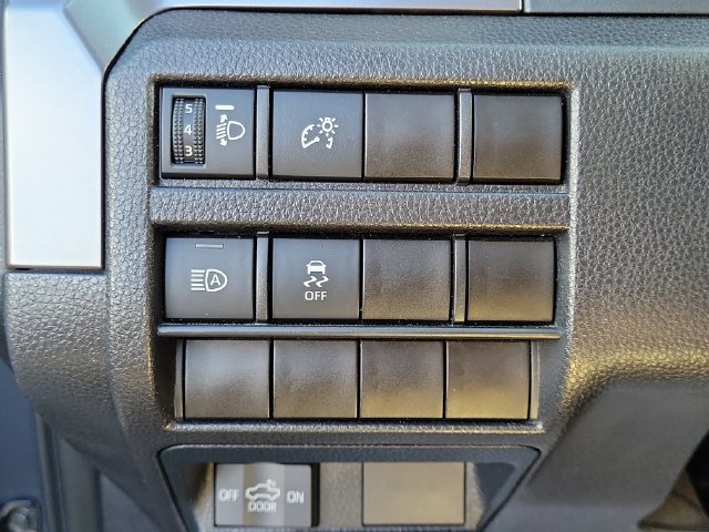 Used 2025 Toyota Tacoma SR5 RWD image 15