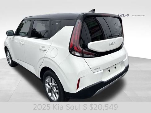 Certified 2025 Kia Soul S FWD image 6