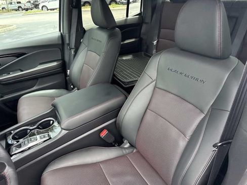 Certified 2025 Honda Ridgeline Black Edition image 21