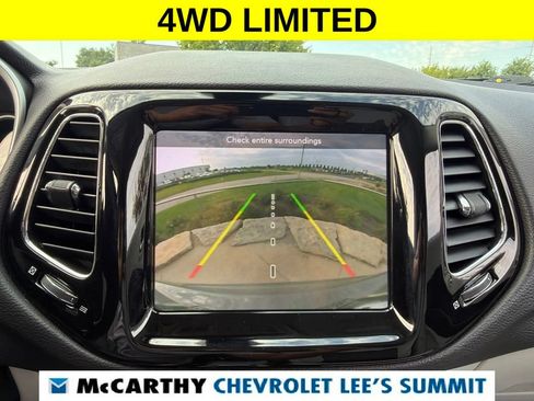 Used 2020 Jeep Compass Limited AWD/4WD image 11