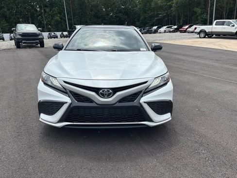 Used 2021 Toyota Camry XSE FWD image 2