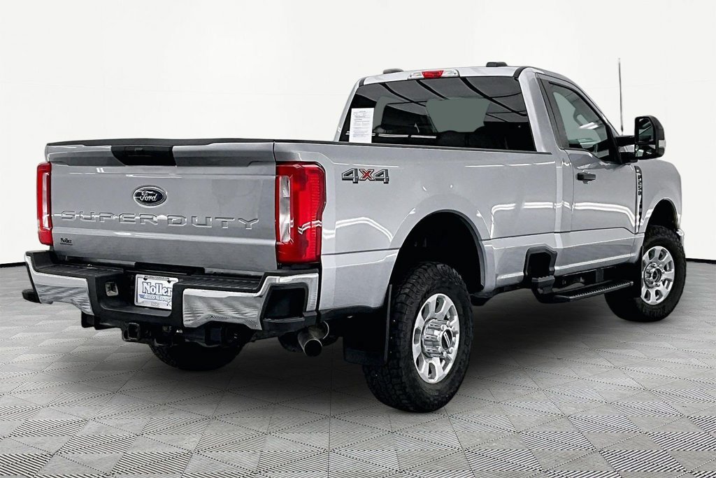Certified 2024 Ford F250 XLT AWD/4WD image 2