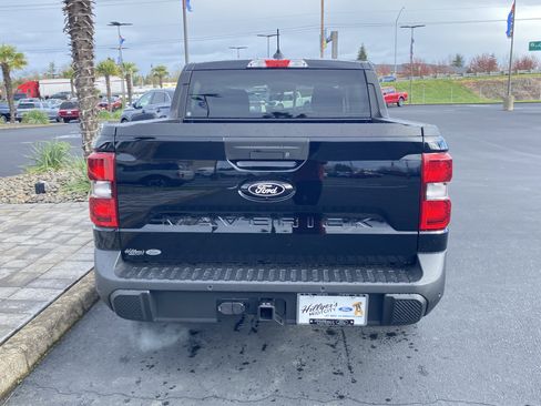 New 2025 Ford Maverick XLT w/ XLT Luxury Package image 4