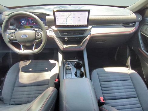 Used 2025 Ford Explorer ST-Line AWD/4WD image 11