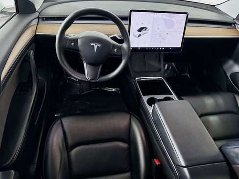 Used 2021 Tesla Model 3 Standard Range Plus image 17