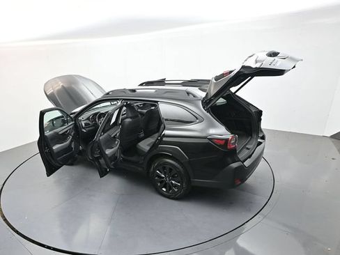Used 2023 Subaru Outback Onyx Edition AWD/4WD image 28