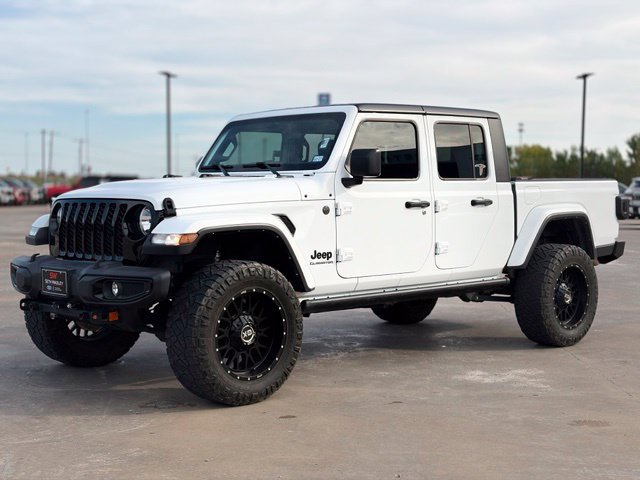 Used 2022 Jeep Gladiator Sport AWD/4WD image 2