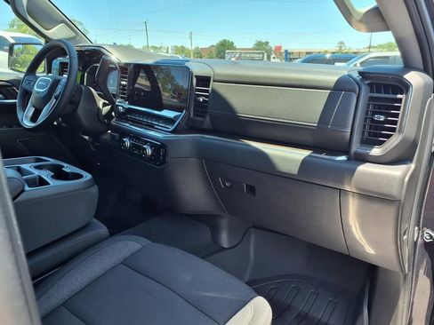 Used 2025 GMC Sierra 1500 Elevation AWD/4WD image 11