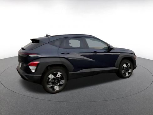 Used 2025 Hyundai Kona SEL image 14