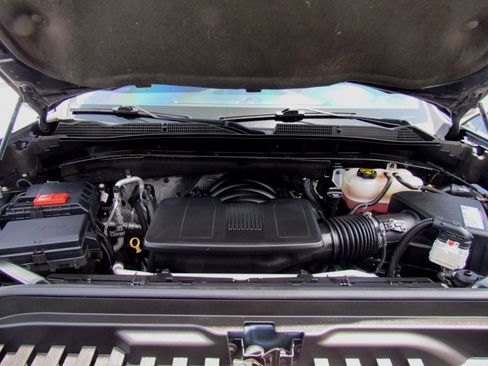 Used 2020 GMC Sierra 1500 SLE w/ SLE Value Package image 34