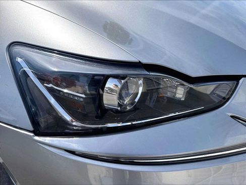 Used 2020 Lexus IS 350 F Sport w/ F Sport Package RWD image 30