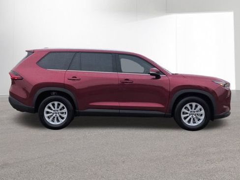 Certified 2026 Toyota Grand Highlander XLE image 4