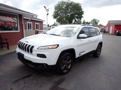 Used 2017 Jeep Cherokee 75th Anniversary AWD/4WD image 3
