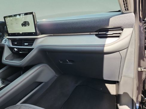 New 2026 Ford Explorer Active image 18