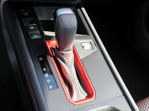 New 2026 Nissan Kicks SR image 17