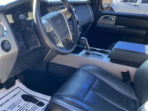 Used 2017 Ford Expedition Limited w/ Equipment Group 301A image 11
