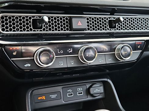Certified 2024 Honda Civic Touring image 18