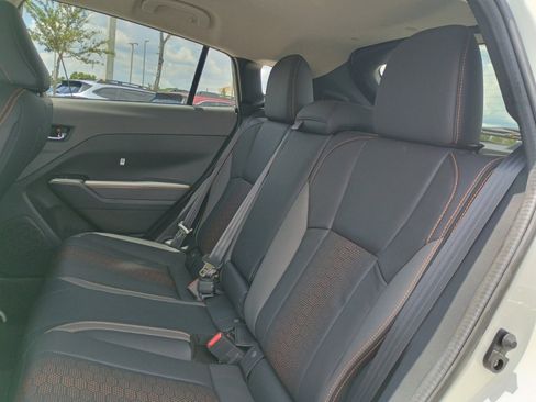 New 2025 Subaru Crosstrek 2.5i Limited w/ Popular Package #3A image 14