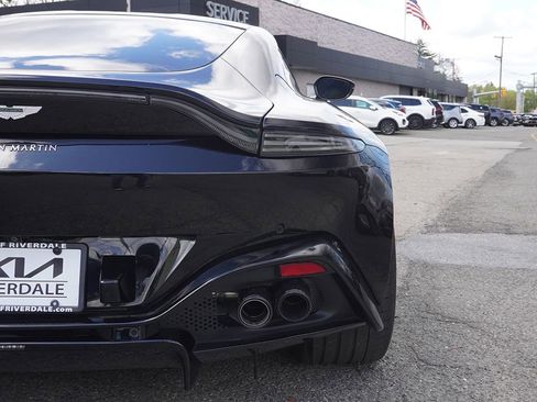 Used 2020 Aston Martin V8 Vantage Coupe RWD image 14