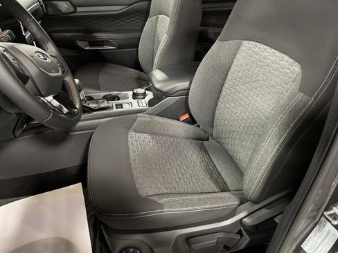 Used 2024 Ford Ranger XLT image 12