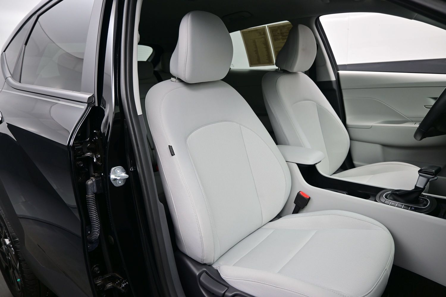Used 2026 Hyundai Kona SEL Sport AWD/4WD image 13